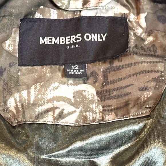 🎉 HOST PICK 🎉Girls’ Members Only Bomber Jacket in camo green and pink. Kids 12 - Picture 10 of 15